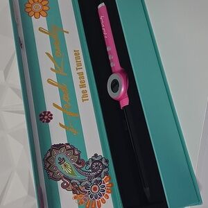 NIB Revolution Hard Kandy The Head Turner Flexible Wand